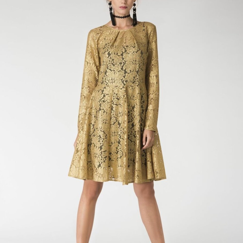 CLOSET LONDON GOLD PLEATED FRONT LACE SKATER DRESS
